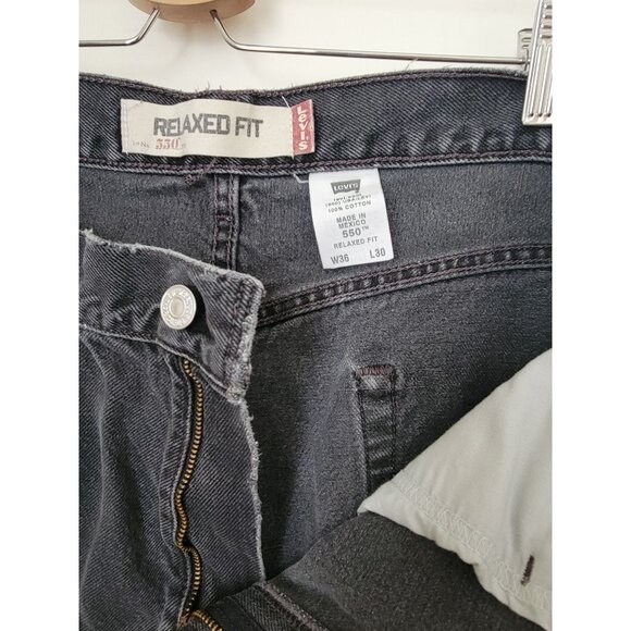 Levi's 550 Red Tab Relaxed Fit Black Denim Jeans Men's Size 36 x 30 - Picture 8 of 9